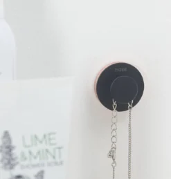 Tiger Urban Toiletaccessoireset - Toiletborstel Met Houder - Toiletrolhouder Met Klep - Handdoekhaak - Zwart -Mooie Badkamer 1144x1200