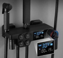 Merkloos Compleet Douchesysteem | ABS Doucheset | Mat Zwarte Hoofddouche En Handdouche | Vierkante Regendouche Voor Badkamer | Verstelbaar | Temperatuur Display | 360° Draaibaar -Mooie Badkamer 1200x1092 4