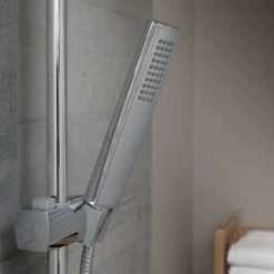 SCHÜTTE Tokyo Douchesysteem - Regendouche - 102 Cm Stang - Chroom -Mooie Badkamer 1200x1200 1584