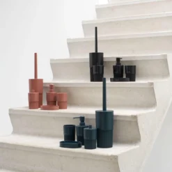 Sealskin Brave Tandenborstelbeker Vrijstaand - Zwart -Mooie Badkamer 1200x1200 406