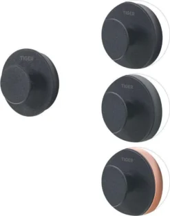 Tiger Urban Toiletaccessoireset - Toiletborstel Met Houder - Toiletrolhouder Met Klep - Handdoekhaak - Zwart -Mooie Badkamer 947x1200